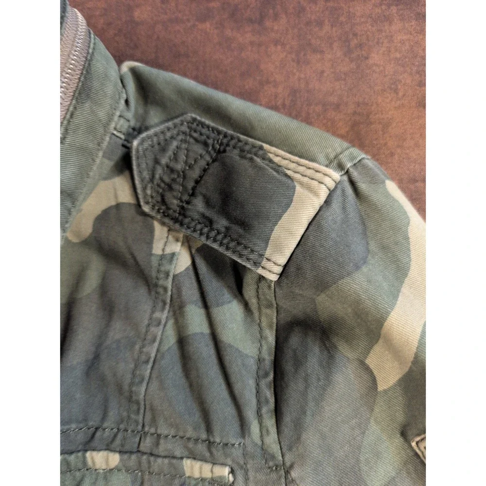 Abercrombie & Fitch Womens Camo Utility Field‎ Jacket Green Camouflage Medium M